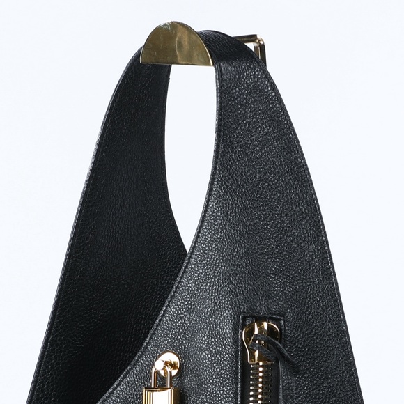 Tom Ford Large Pebbled Leather Single Strap Hobo/Toto Bag w Lock & Key - Gold - Picture 8 of 10